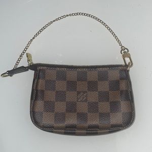 Louis Vuitton mini bag